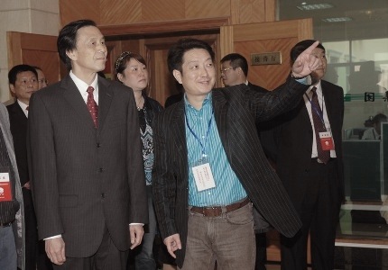 江西省藥監(jiān)局局長胡長林視察我集團