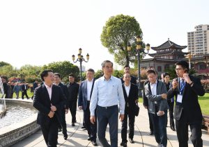 全國政協副主席梁振英視察仁和集團